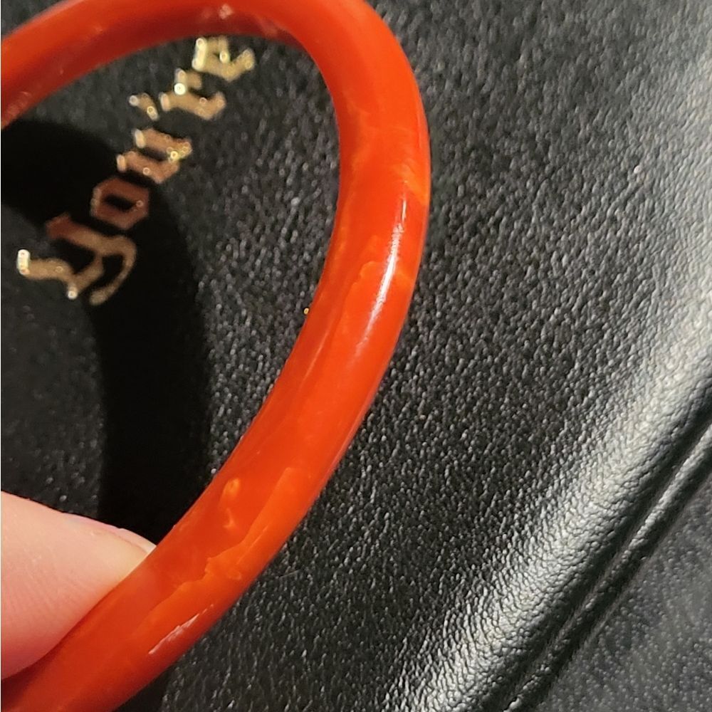 Vintage Orange Bakelite? Acrylic Bangle Bracelet - Picture 5 of 7